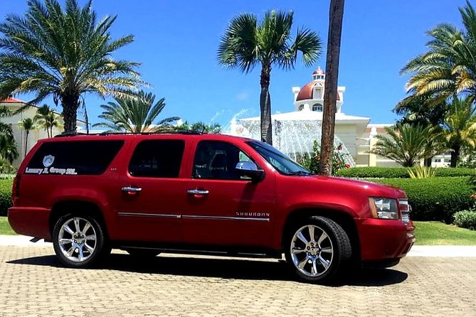 Transfers From Punta Cana Airport (PUJ)<=> To All Place at Uvero Alto Punta Cana - Optional Drinks: A Nice Touch, Not a Free-for-All