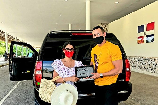 Transfers From Punta Cana Airport (PUJ)<=>To Hotels at Miches Punta Cana - How pickup works at PUJ: flight tracking and easy driver identification