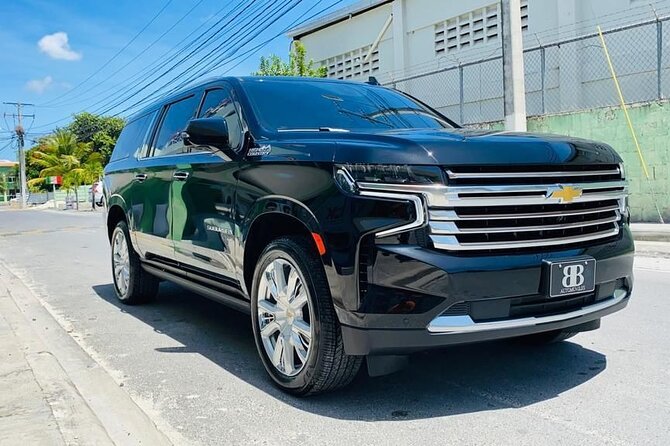 VIP Luxury SUV Airport Transfer in Punta Cana – Private Service - The airport-to-hotel ride: what you can expect in the first 30 minutes
