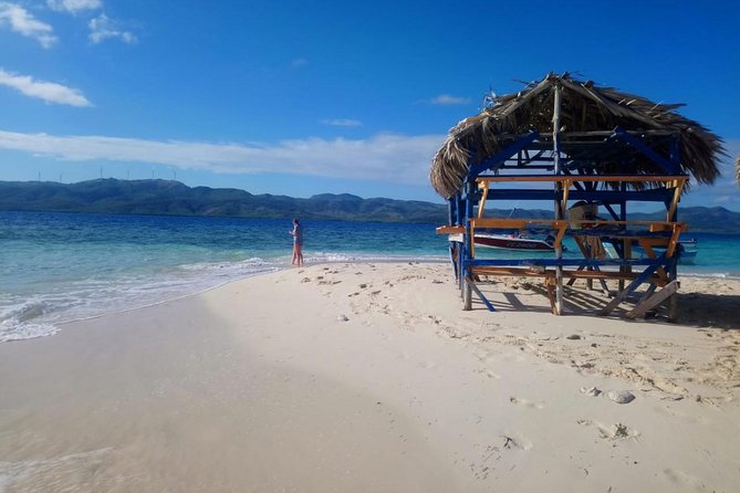 VIP tour to Paradise Island & The Mangroves - Lunch at the beach: one hour that helps the whole day work