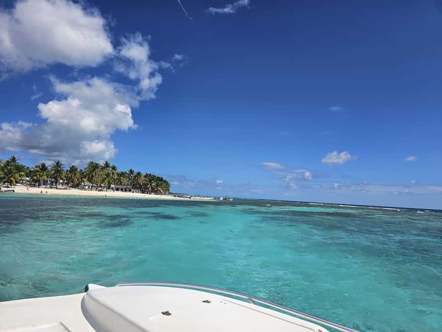 VIP tour to Saona Island by speedboat with a visit to paradise beaches - Casa de Campo Stop: Short Look, Real Sense of Place