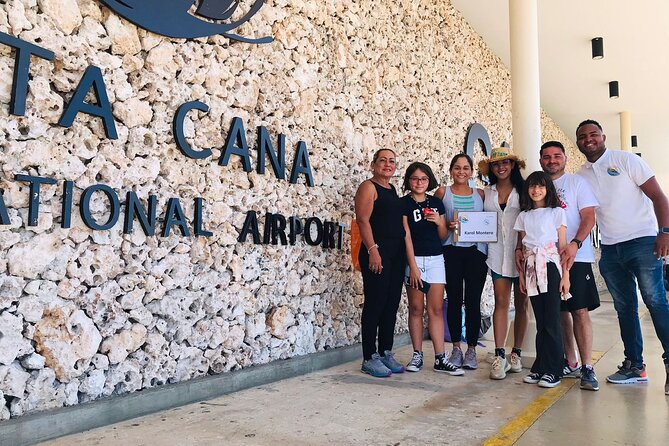VIP Transport Punta Cana Airport to Bavaro Punta Cana Hotels - Getting picked up at Punta Cana Airport without the shuttle chaos