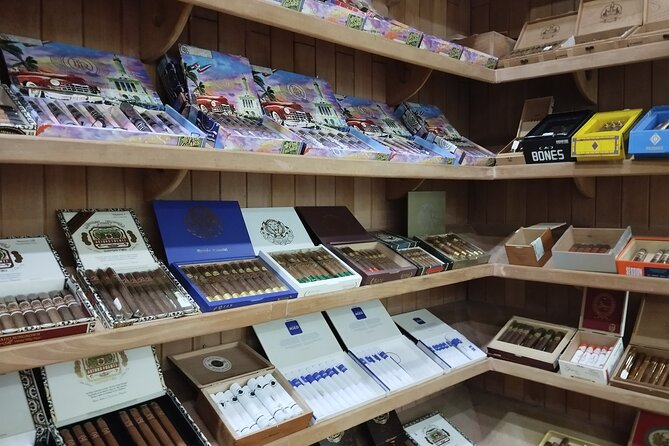 World Mart Souvenirs Store - Guided Tour - Pickup, mobile ticket, and small-group feel