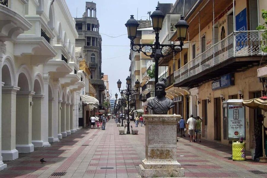 Zona Colonial: Recorrido Histórico con Chocolate y Mamajuana - Price and tickets: what your $5 is really buying
